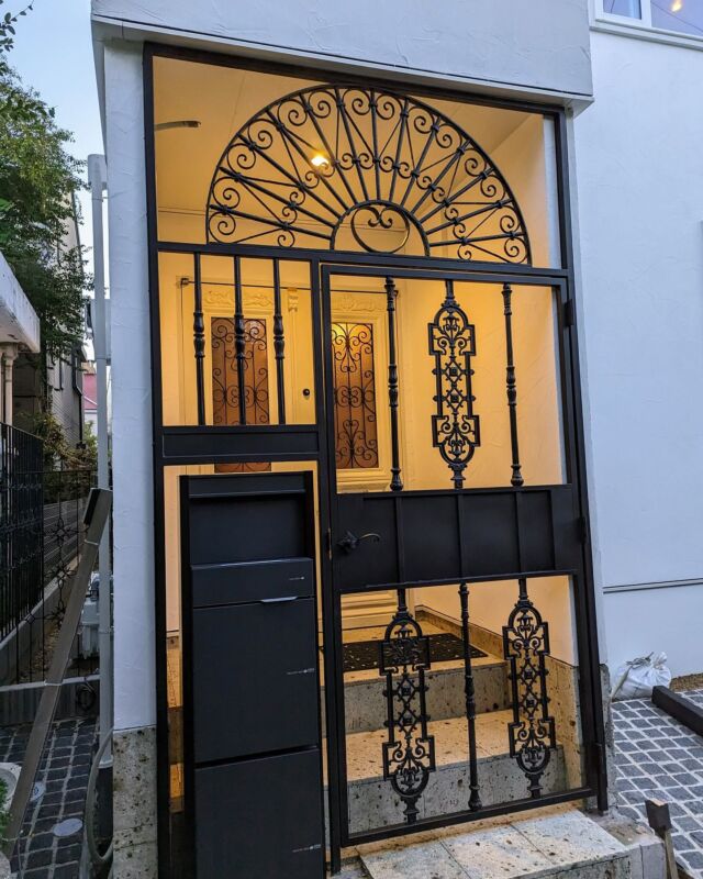 鋳物門扉
#外構工事#土木工事#造成工事#兵庫県#大阪府#従業員募集#作業員募集#エクステリア